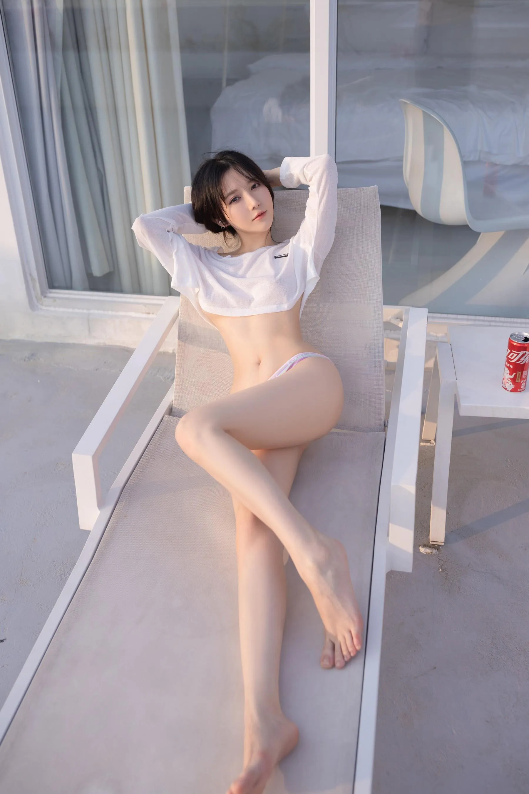 NO.0004 秀人名模鱼子酱Fish内部私购未上架《白梦》写真 [66P]插图3
